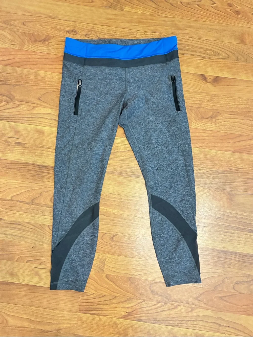 Lululemon Gray Blue High Rise Crop Leggings Zip Pocket Size 10